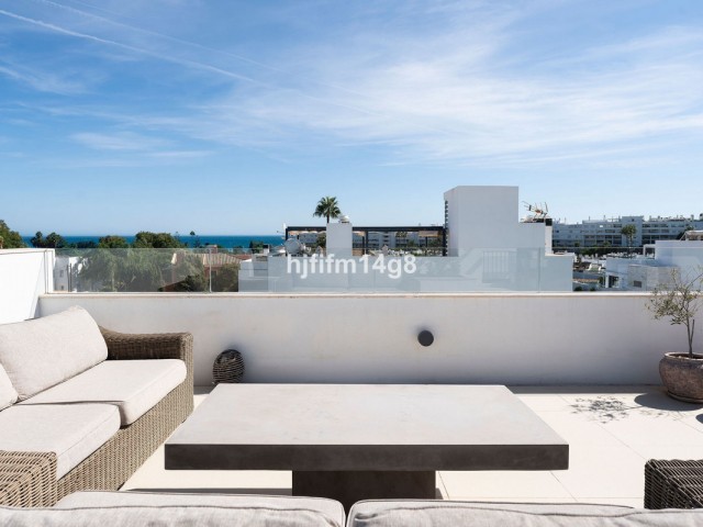 Villa avec 5 Chambres  à San Pedro de Alcántara