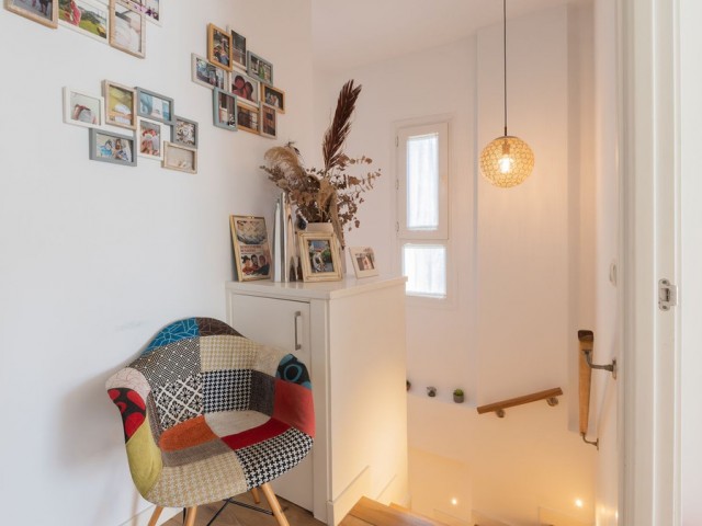 Adosado con 4 Dormitorios  en Benalmadena