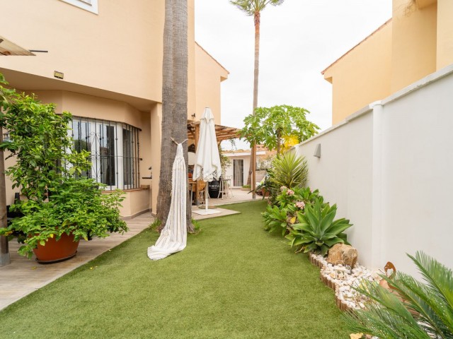3 Bedrooms Townhouse in Riviera del Sol