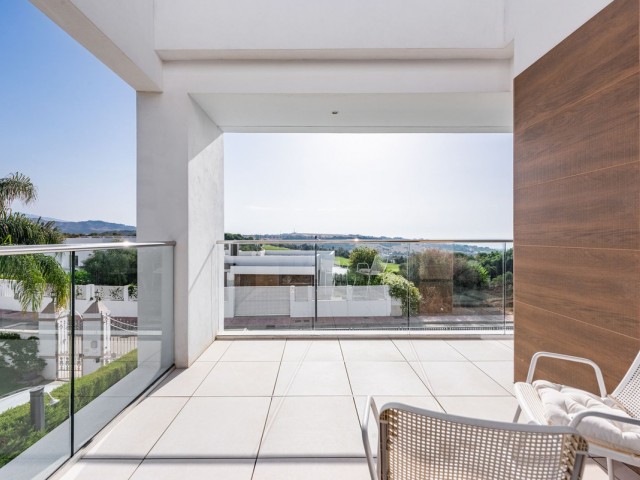 3 Makuuhuoneen Huvila Estepona