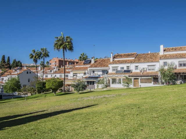 4 Bedrooms Townhouse in The Golden Mile