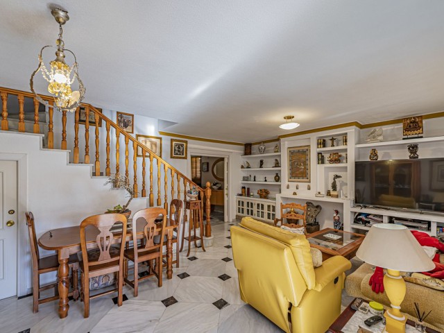 4 Bedrooms Townhouse in The Golden Mile