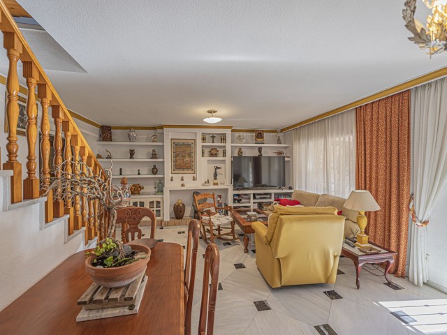 4 Bedrooms Townhouse in The Golden Mile