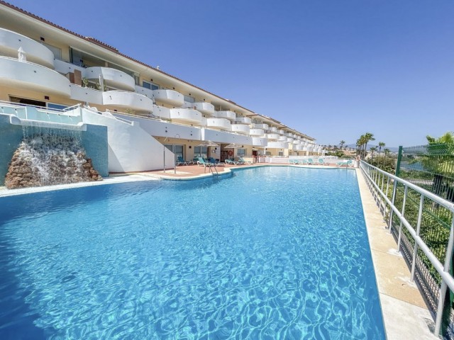 2 Bedrooms Apartment in Estepona