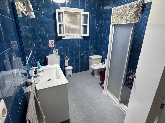 4 Bedrooms Villa in Estepona