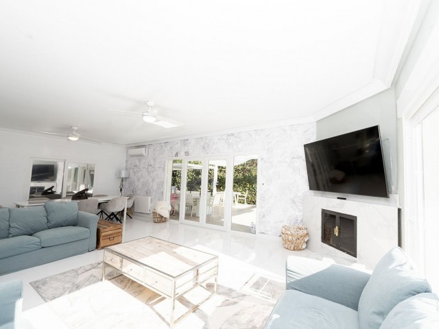 6 Schlafzimmer Villa in Benalmadena