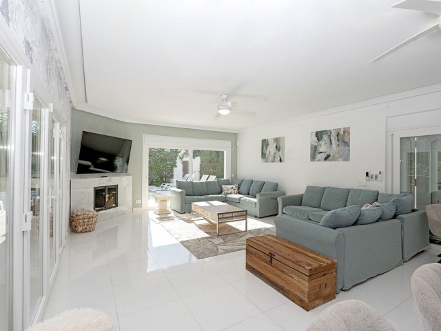 6 Schlafzimmer Villa in Benalmadena