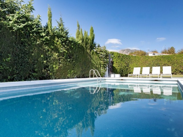 Villa avec 6 Chambres  à Benalmadena