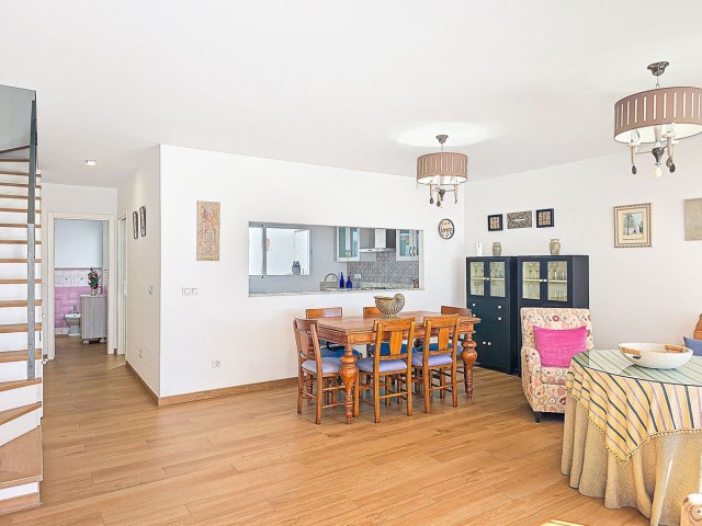 2 Bedrooms Villa in Lagos