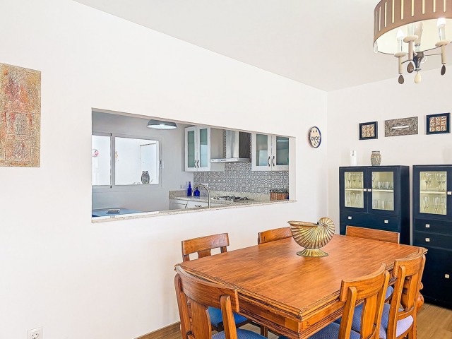 2 Bedrooms Villa in Lagos