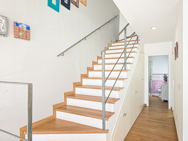 2 Bedrooms Villa in Lagos