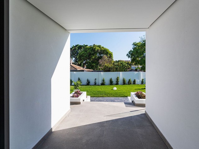 Villa avec 5 Chambres  à Marbella