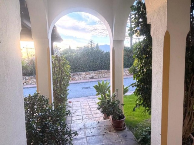 4 Bedrooms Townhouse in Estepona