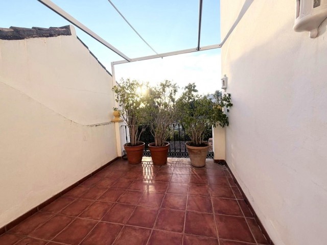 4 Bedrooms Townhouse in Estepona