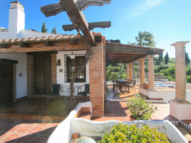 8 Soveroms Villa i Mijas