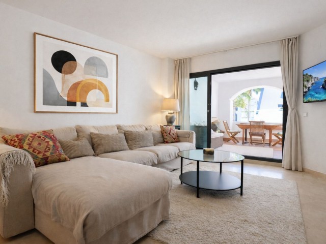 3 Bedrooms Apartment in San Pedro de Alcántara