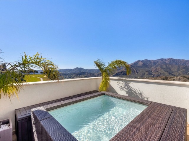 Huoneisto, Alhaurin Golf, R5309086