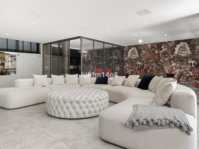 5 Schlafzimmer Villa in Los Flamingos
