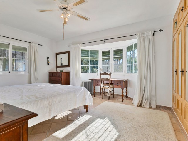 Villa con 2 Dormitorios  en Benahavís