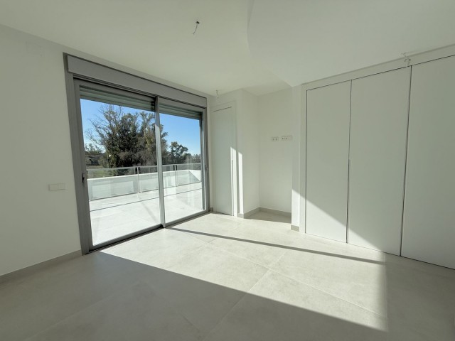 4 Bedrooms Townhouse in San Pedro de Alcántara