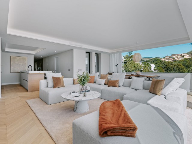 3 Schlafzimmer Apartment in Nueva Andalucía