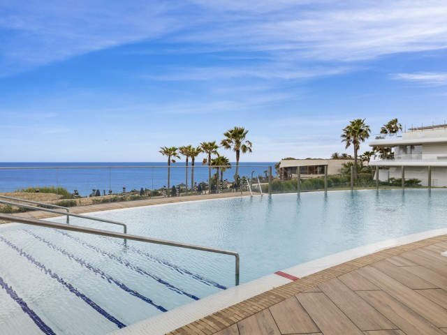 3 Bedrooms Apartment in Estepona