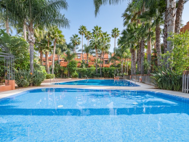 Reihenhaus, The Golden Mile