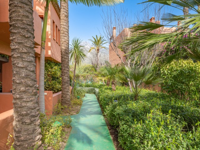 4 Sovrums Radhus i The Golden Mile