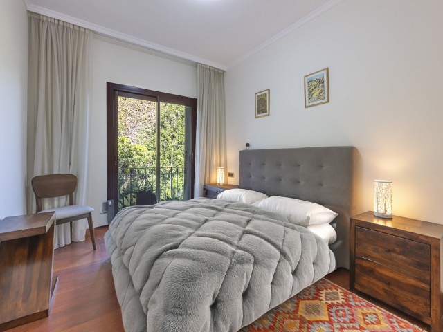 4 Sovrums Radhus i The Golden Mile