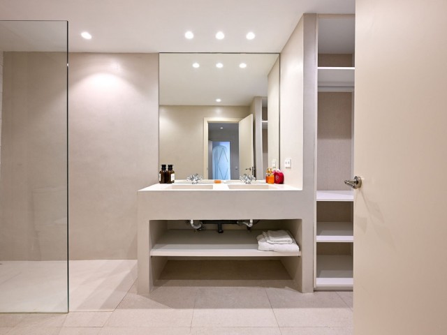 4 Soveroms Leilighet i Elviria