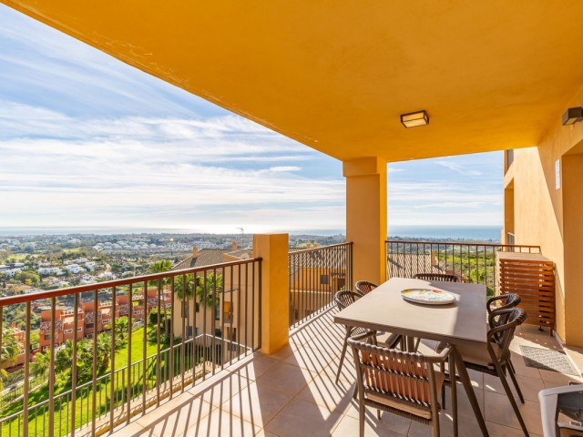 2 Sovrums Lägenhet i Benahavís