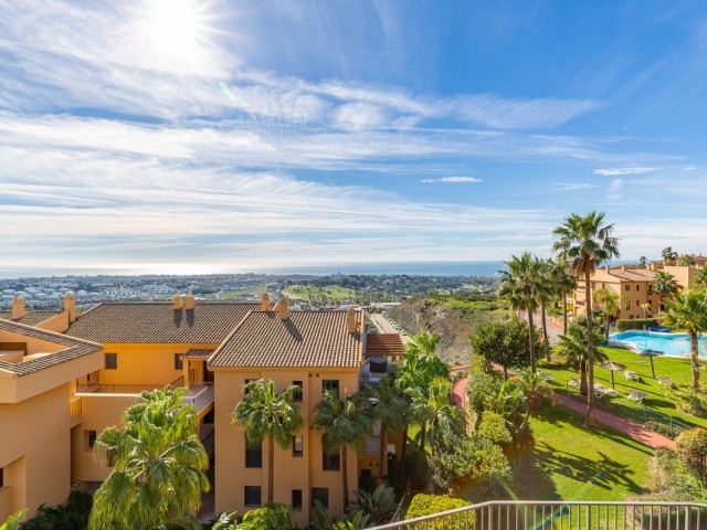 2 Sovrums Lägenhet i Benahavís