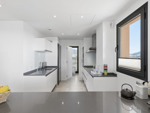 2 Bedrooms Apartment in Benahavís