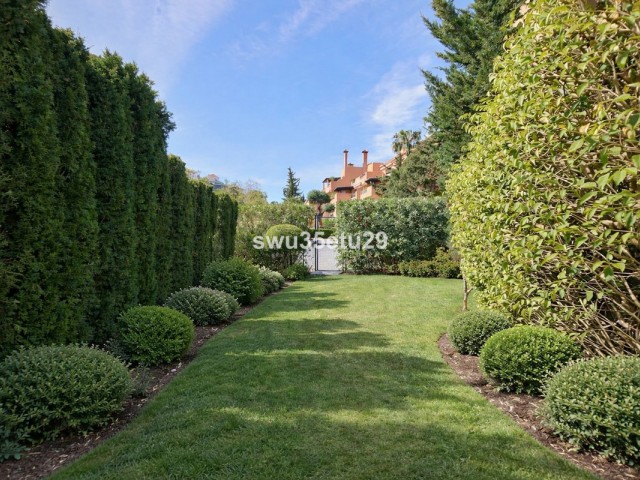 Apartamento con 2 Dormitorios  en La Mairena