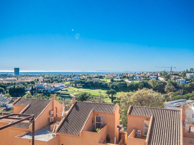 Takvåning i Elviria