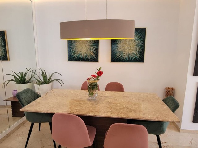 Huoneisto, Puerto Banús, R5308555