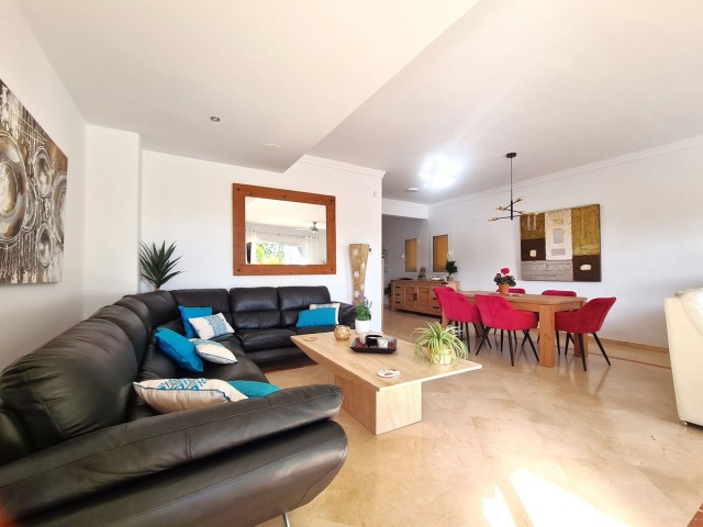 Apartamento con 3 Dormitorios  en San Roque