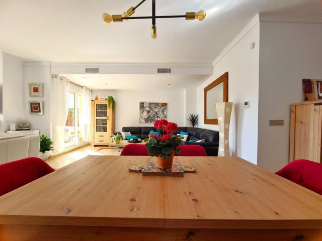 Apartamento con 3 Dormitorios  en San Roque