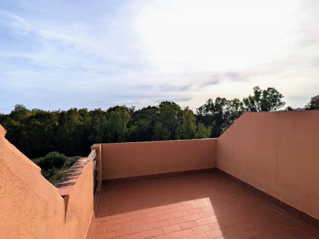 Apartamento con 3 Dormitorios  en Casares