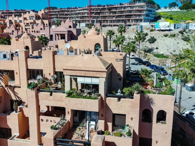 Penthouse avec 3 Chambres  à La Duquesa