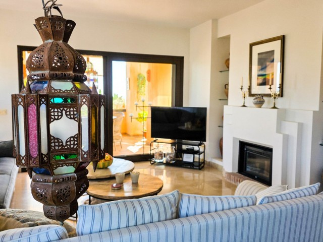 Penthouse avec 3 Chambres  à La Duquesa