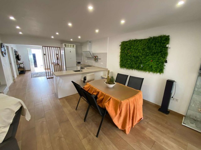 4 Bedrooms Townhouse in Fuengirola