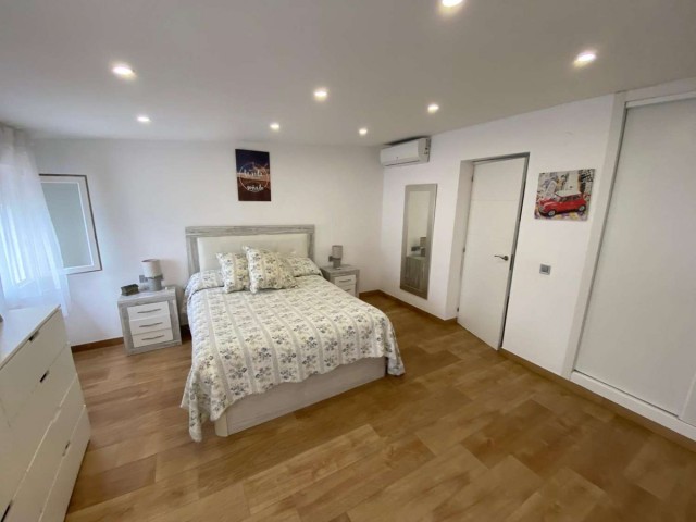 4 Bedrooms Townhouse in Fuengirola