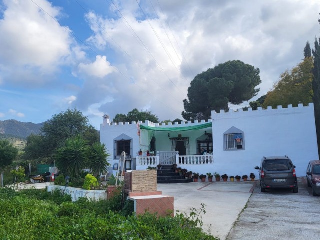 6 Schlafzimmer Villa in Alhaurín de la Torre