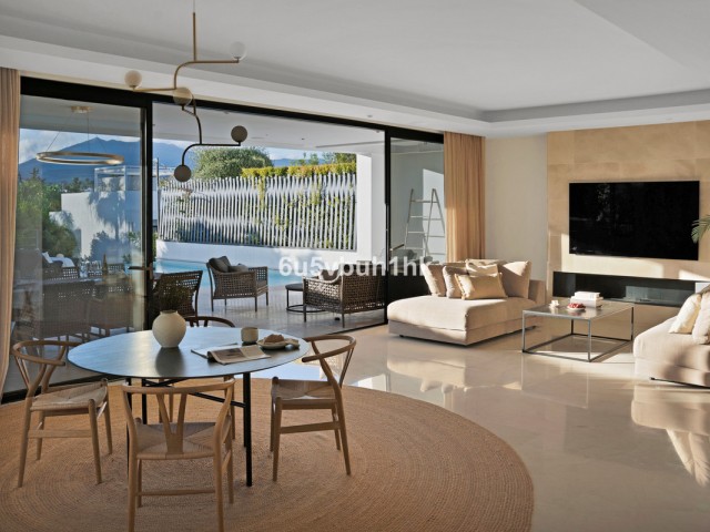 Villa avec 6 Chambres  à Marbella