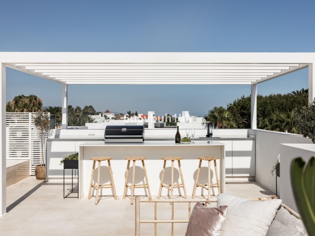 Villa avec 6 Chambres  à Marbella