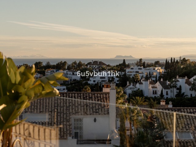 Villa avec 6 Chambres  à Marbella