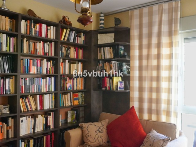 5 Bedrooms Townhouse in Málaga