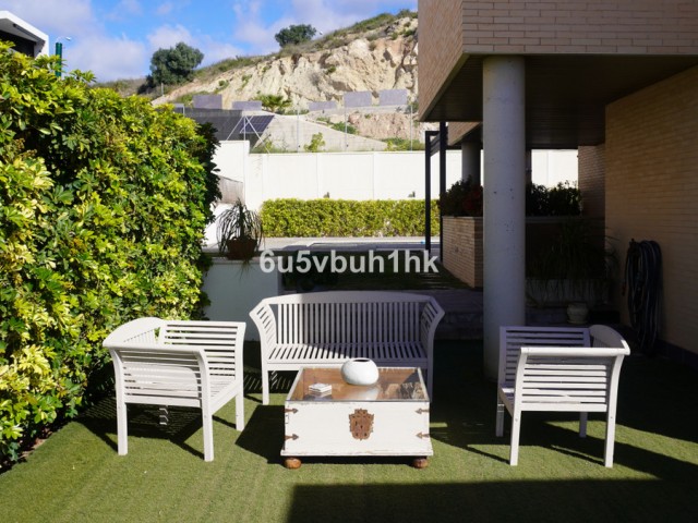 5 Bedrooms Townhouse in Málaga