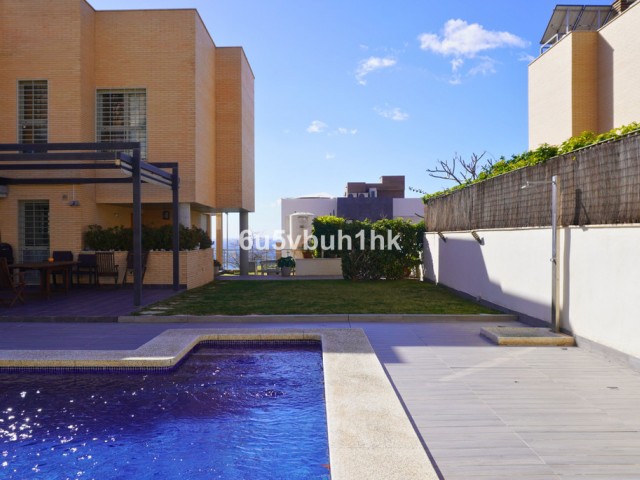5 Bedrooms Townhouse in Málaga